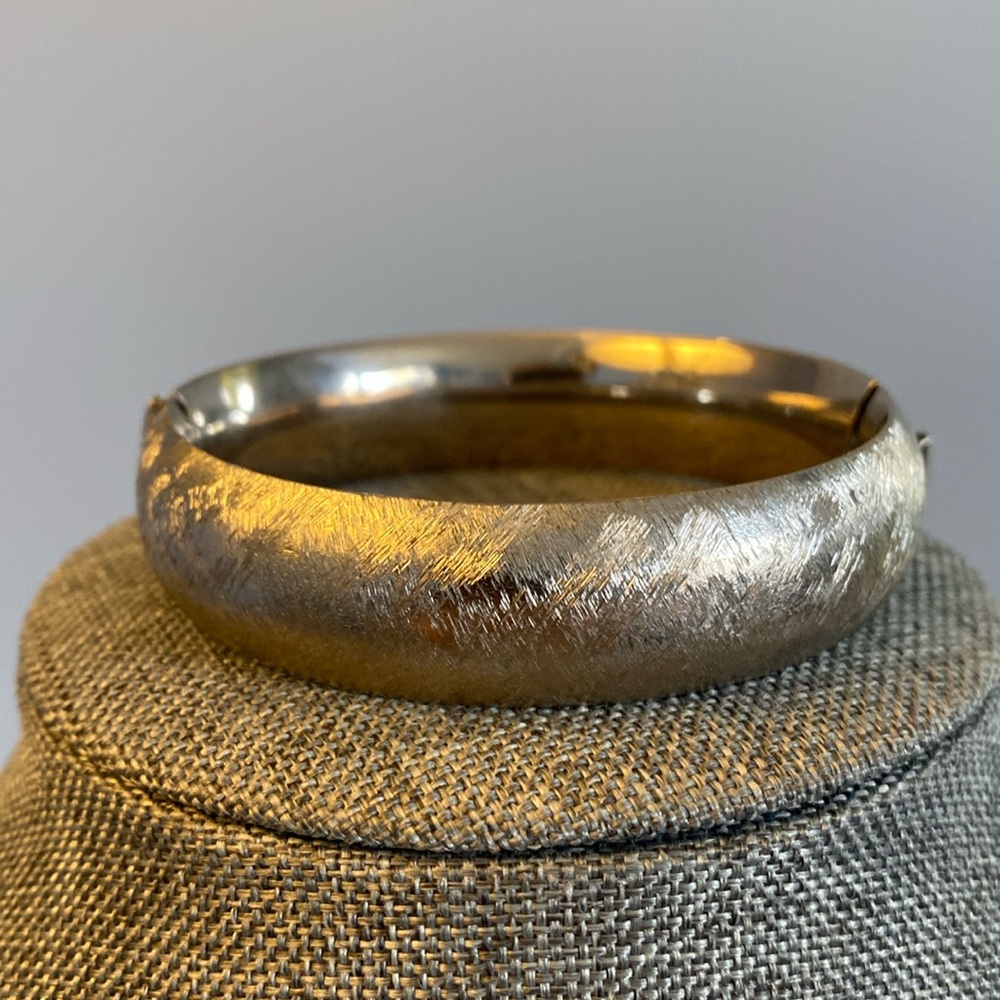 Vintage Hinged Bangle Bracelet